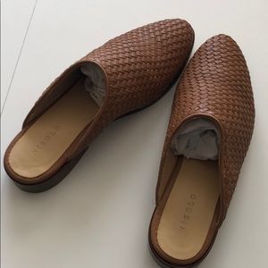 I own a similar pair that fit better.